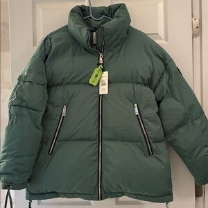 NWTS Noize Neves Puffer Jacket in Sage Green, Sz Medium.